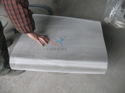 旋振筛换网步骤2