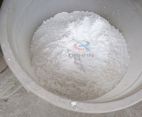 三聚氰胺圆形筛筛分后细料