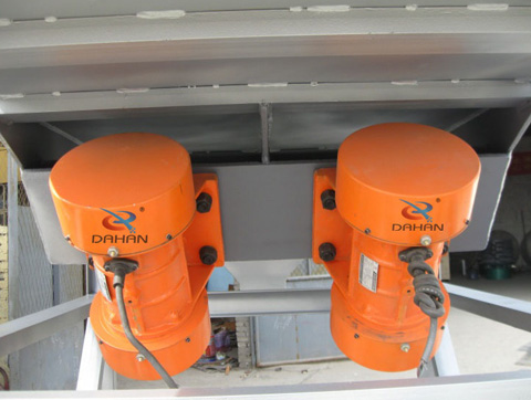 直线筛振动电机 直线筛振动电机